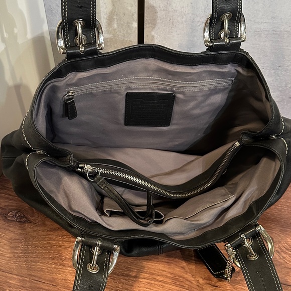 Coach | Black SoHo Pleated Leather Shoulder Purse - Picture 8 of 15